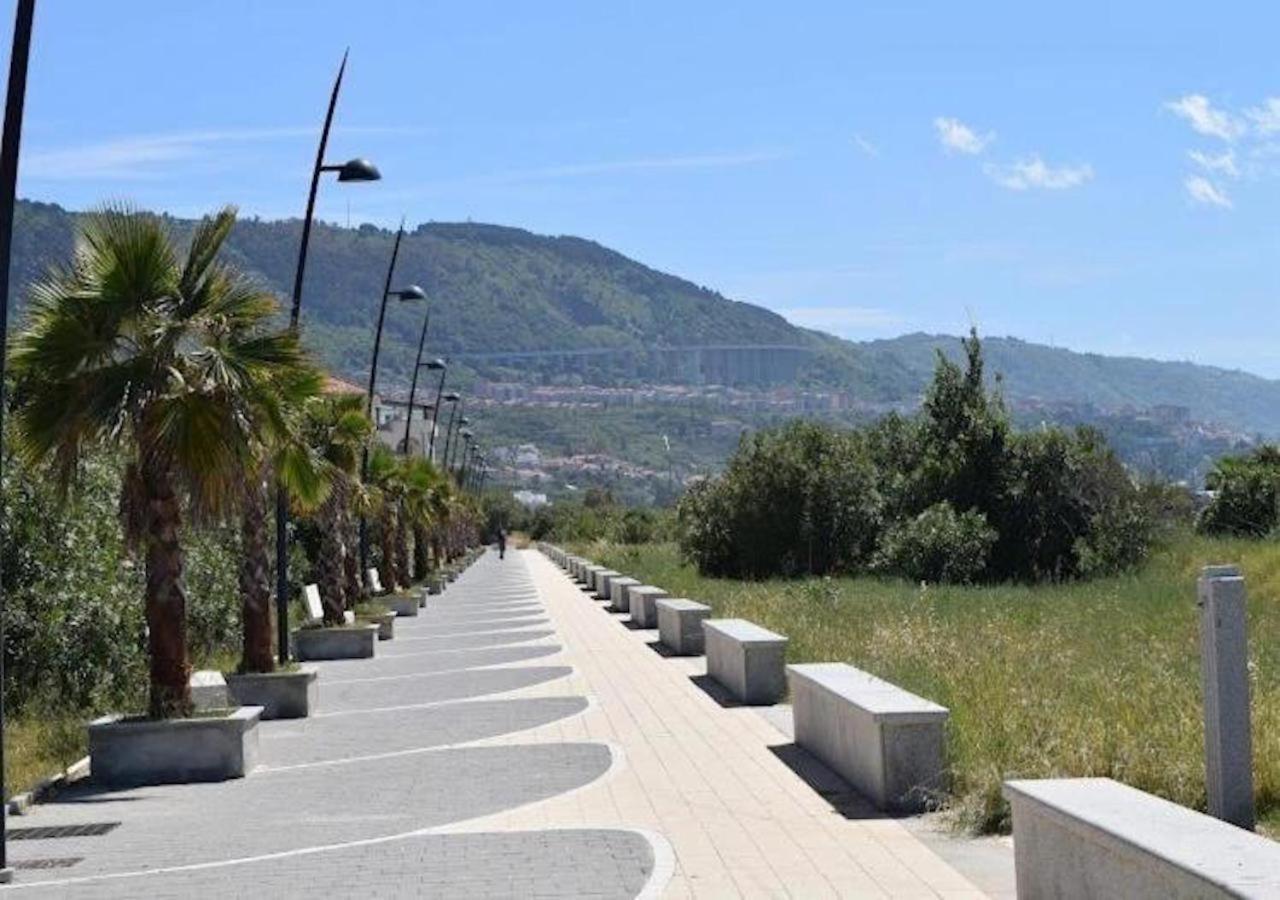 L'Albero Di Limoni Sul Mare Di Pizzo Villa Bagian luar foto