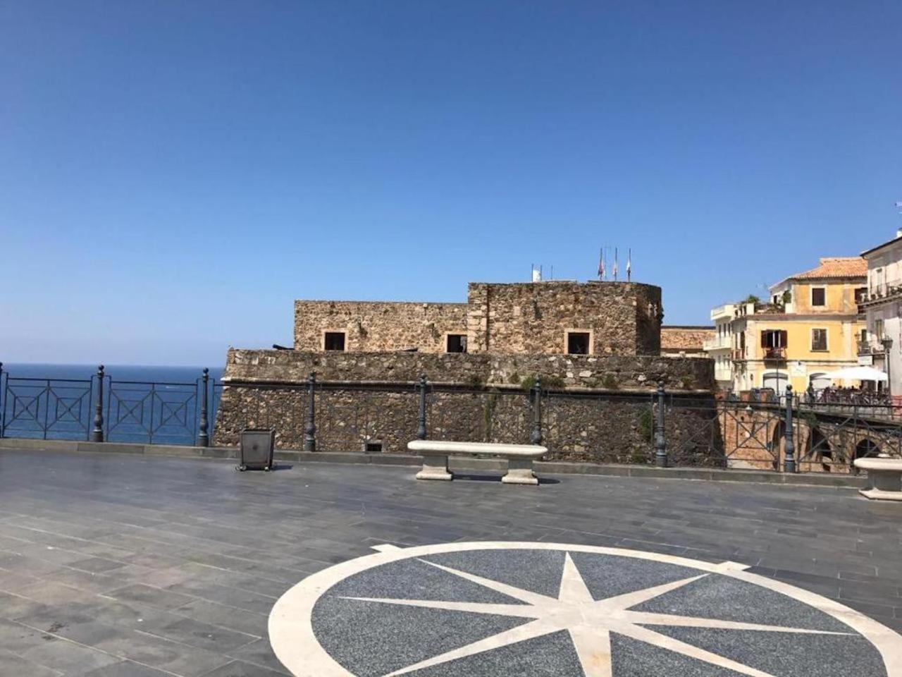 L'Albero Di Limoni Sul Mare Di Pizzo Villa Bagian luar foto